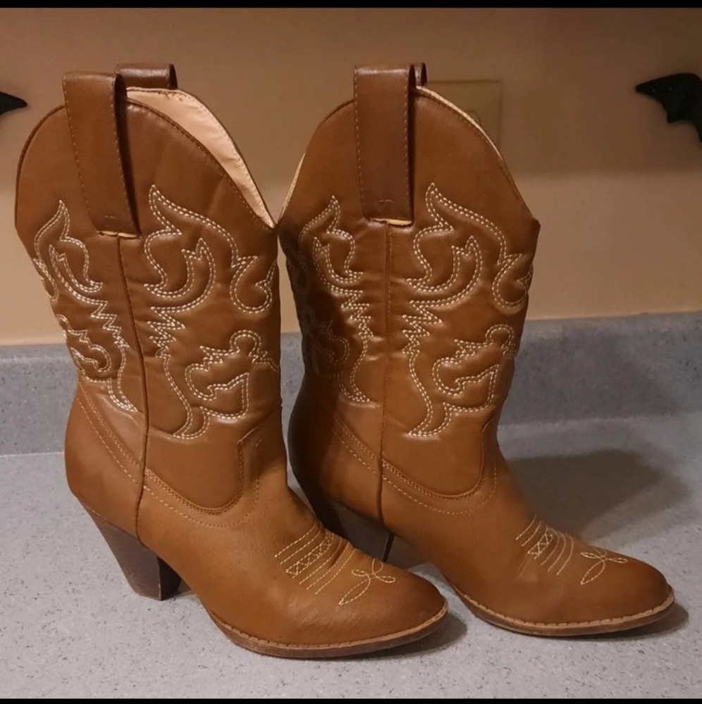 Womens Cowboy Boots